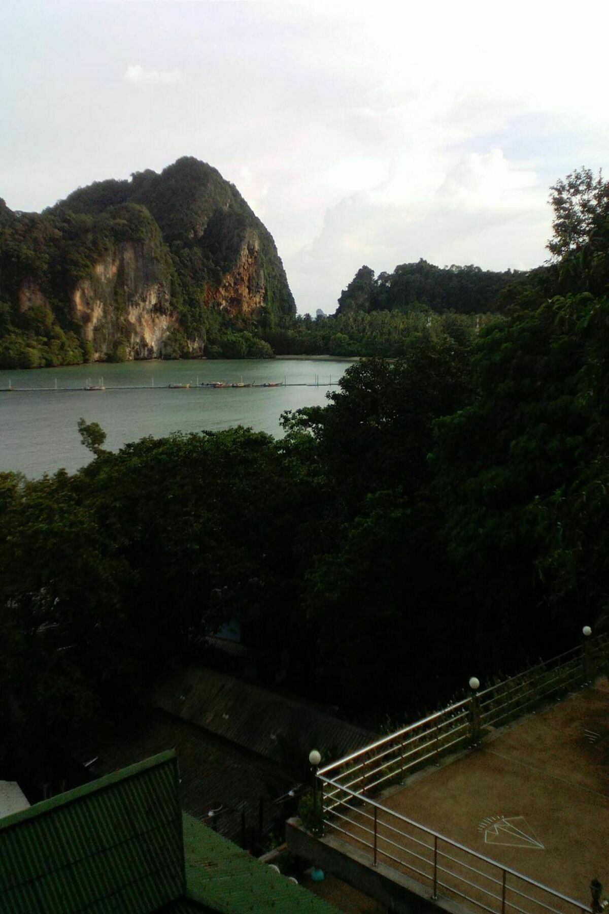 Blanco Hideout Railay - Youth Hostel 18 To 35 Only Dış mekan fotoğraf